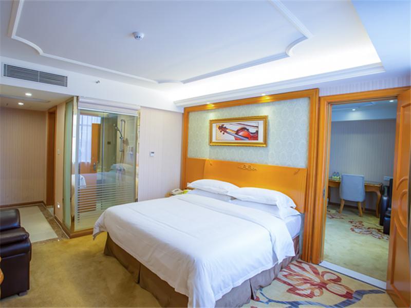 Vienna Hotel Guangzhou Nanpu Station Exteriér fotografie